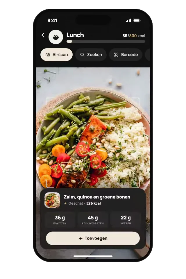 Het voedingsscherm na een fotoscan: zalm, quinoa en groene bonen, 526 kcal, klaar om toe te voegen.